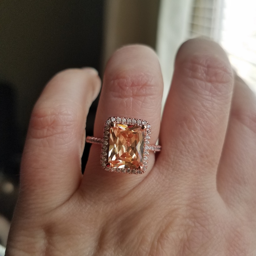 Swarovski Elements Rose Gold Solitaire Ring New - image 7